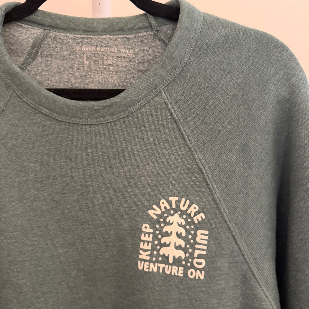 Keep Nature Wild Men's Green Graphic Crewneck Sweatshirt L - Picture 2 of 4